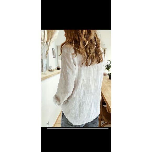 Marilyn Monroe button down blouse, have in White and Blk . - Picture 2 of 16